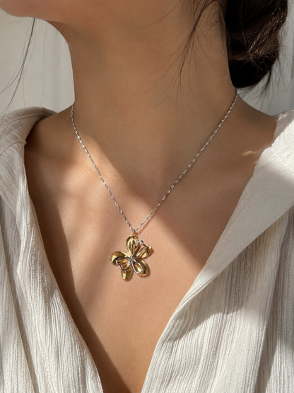 Two-Tone Bloom Necklace