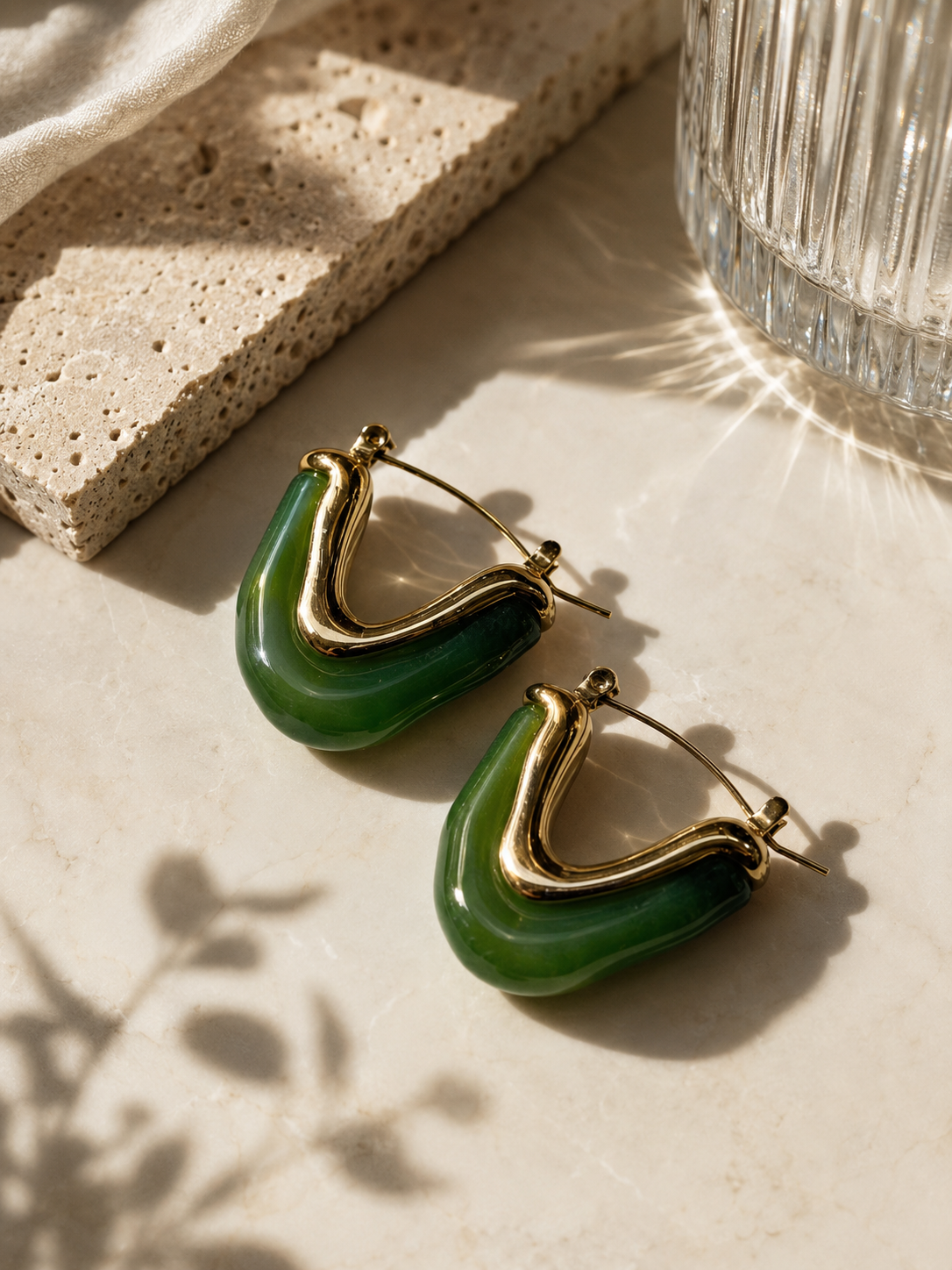 Jade V Hoops