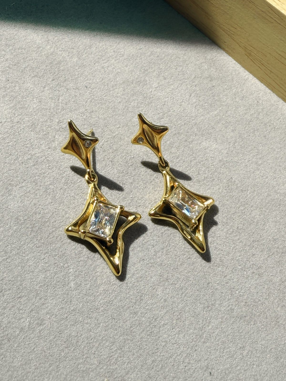 Nova Drop Earrings
